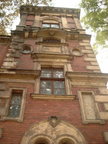 schlossaussen042.jpg