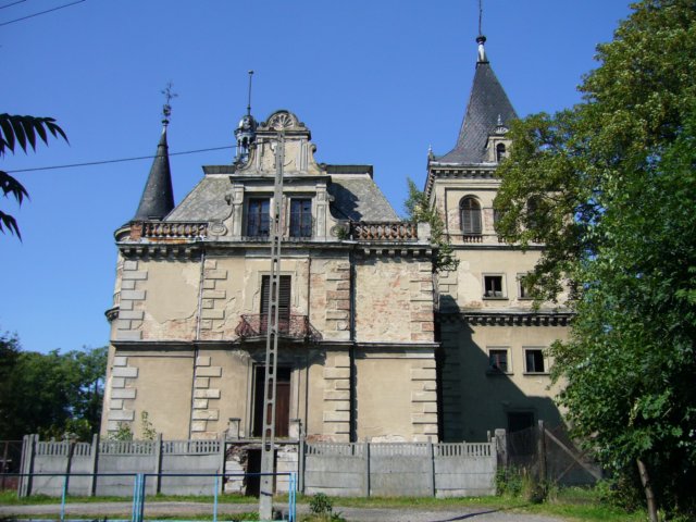 schlossaussen058.jpg